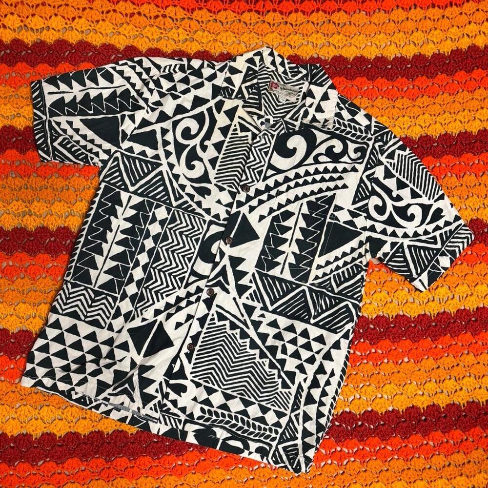 Hilo hattie black and white Hawaiian Shirt